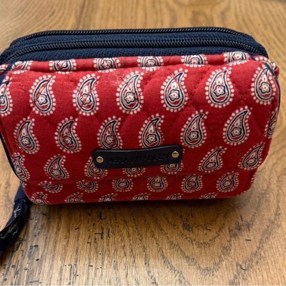 Vera Bradley Red Paisley Wallet/Crossbody - Picture 11 of 14
